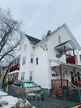 46 Ringgold Street Springfield, MA 01107 - Photo 3 of 42 Gallery Image 3