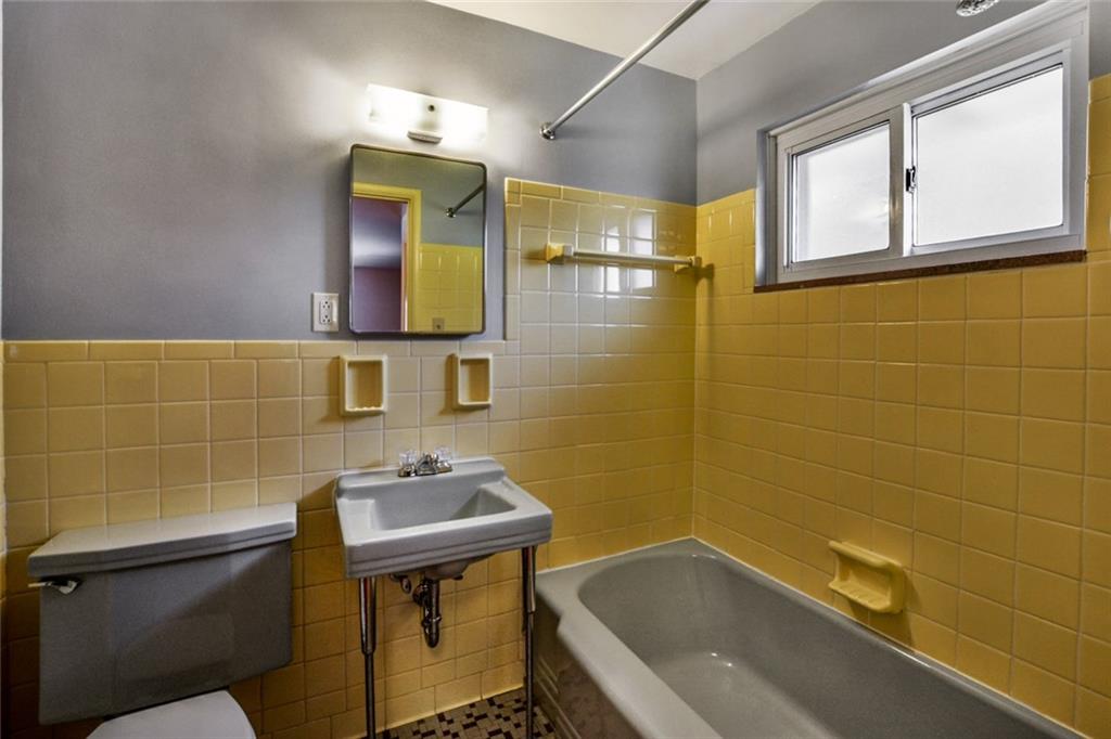 902 Rutgers Drive Allison Park, PA 15101 - Photo 18 of 24 Gallery Image 18