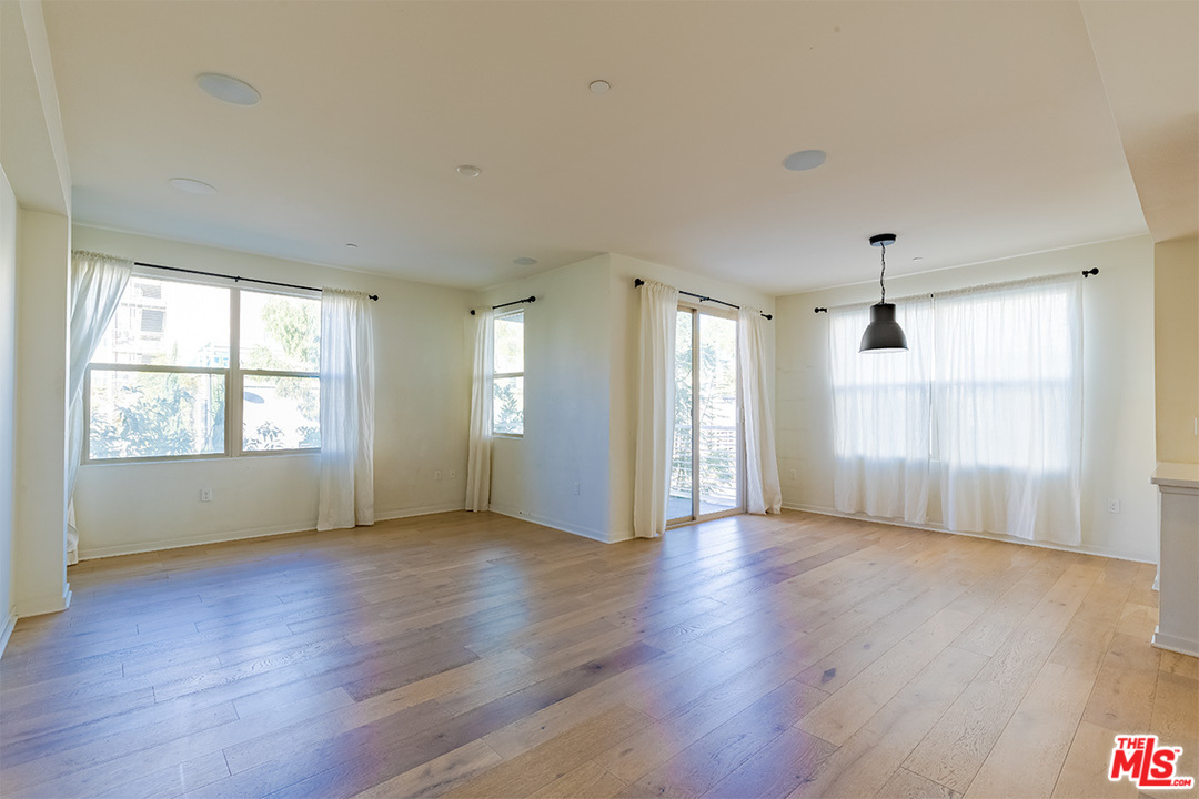 616 Colorado Circle Carson, CA 90745 - Photo 5 of 24