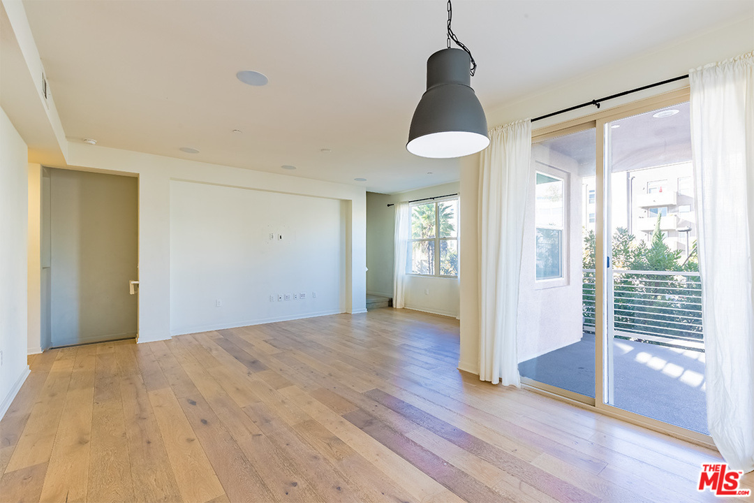 616 Colorado Circle Carson, CA 90745 - Photo 6 of 24