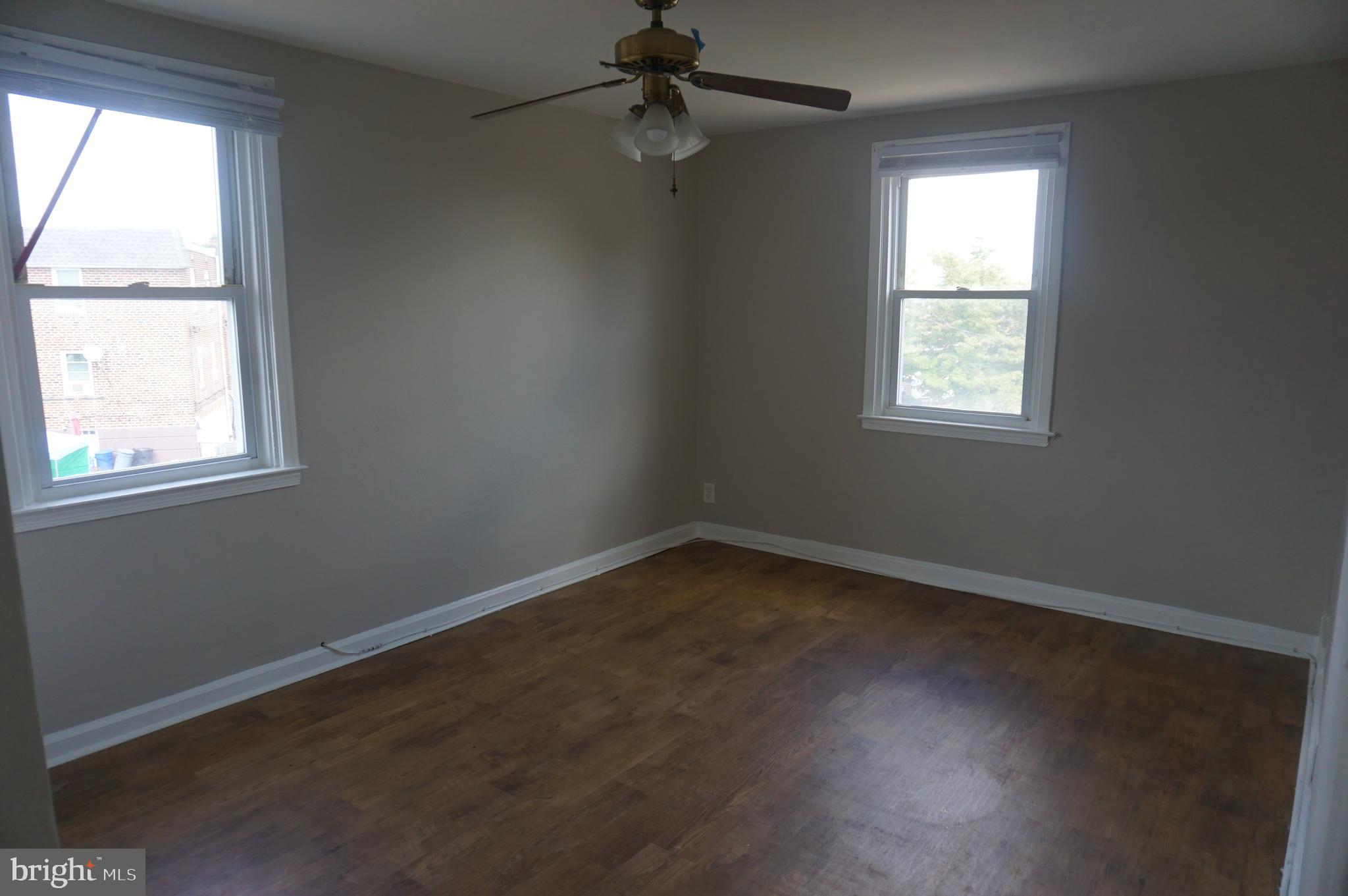 9041 Wesleyan Road Philadelphia, PA 19136 - Photo 15 of 35 an empty room with a window