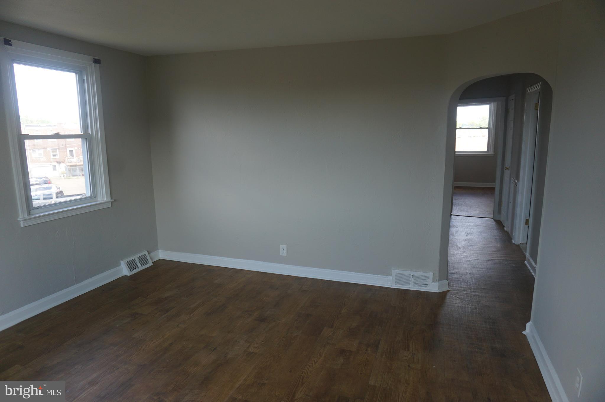 9041 Wesleyan Road Philadelphia, PA 19136 - Photo 16 of 35 an empty room that has a window