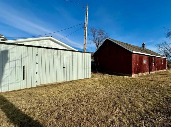 $599,900 | W3769 Highway 44, Markesan, WI 53946