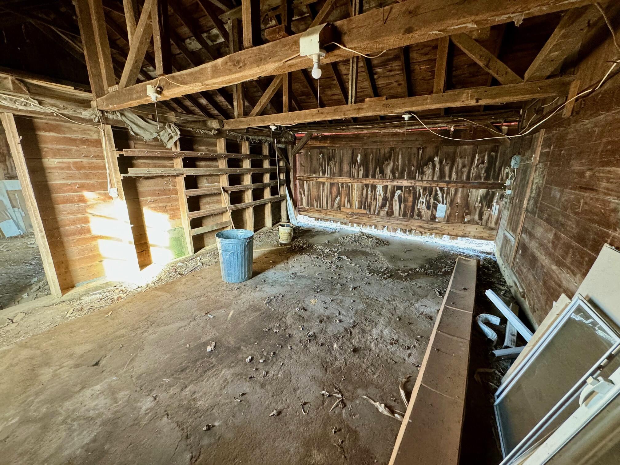 W3769 Highway 44 Markesan, WI 53946 - Photo 34 of 69 W3736 State Road 44 pic 22