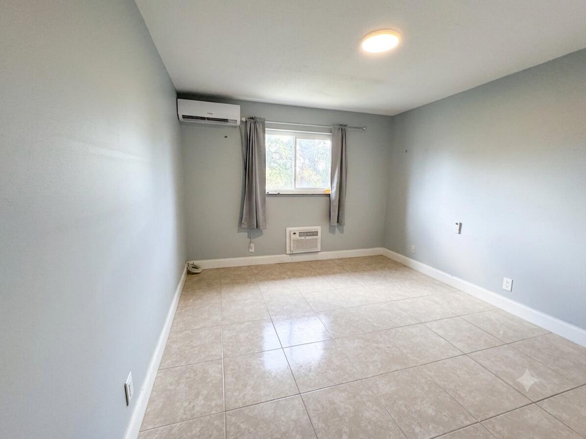 1150 East Sample Road, Unit 204 Pompano Beach, FL 33064 - Photo 9 of 12 IMG_3844