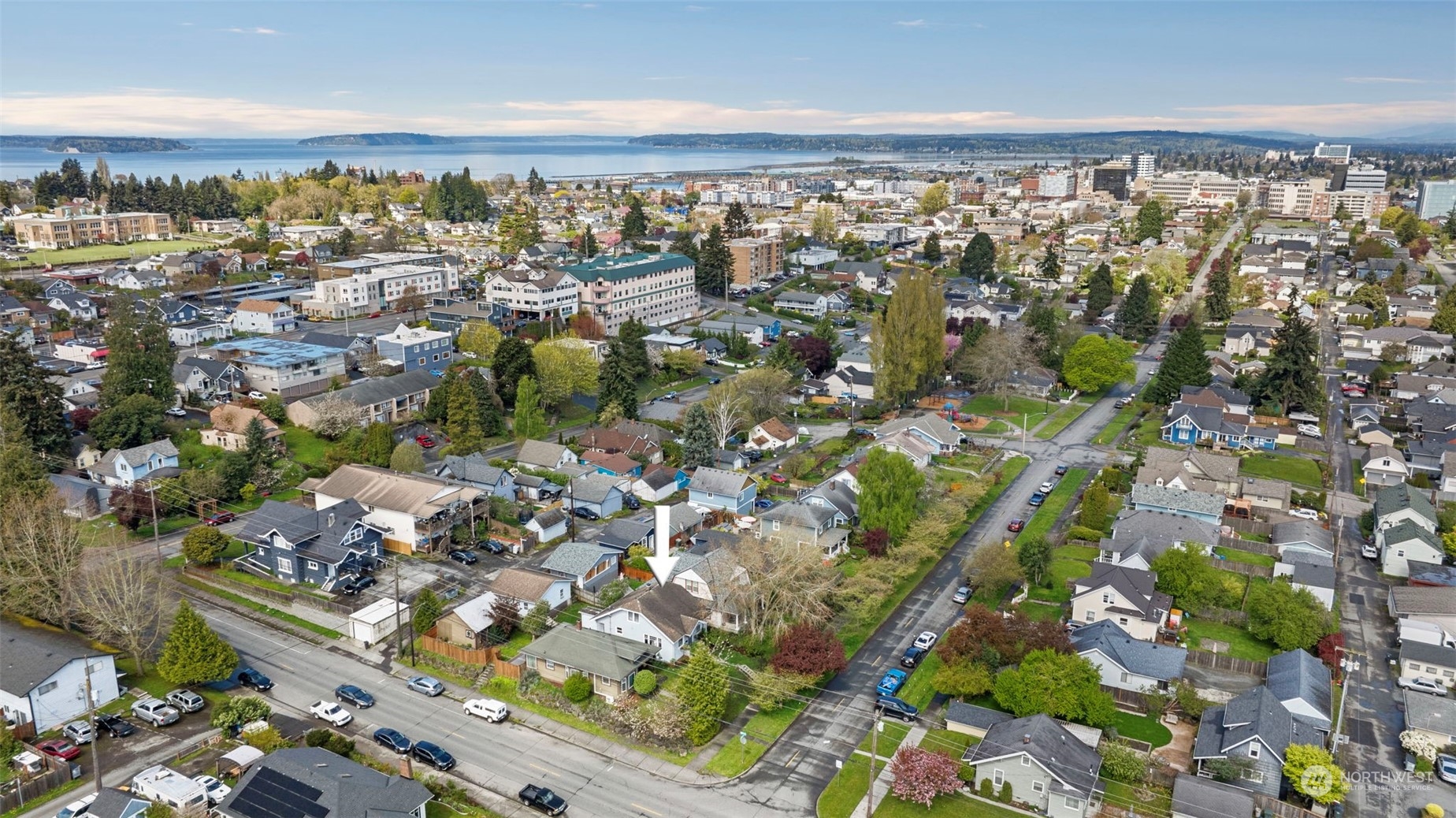 3630 Rockefeller Avenue Everett, WA 98201 - Photo 30 of 30 an aerial view of multiple house