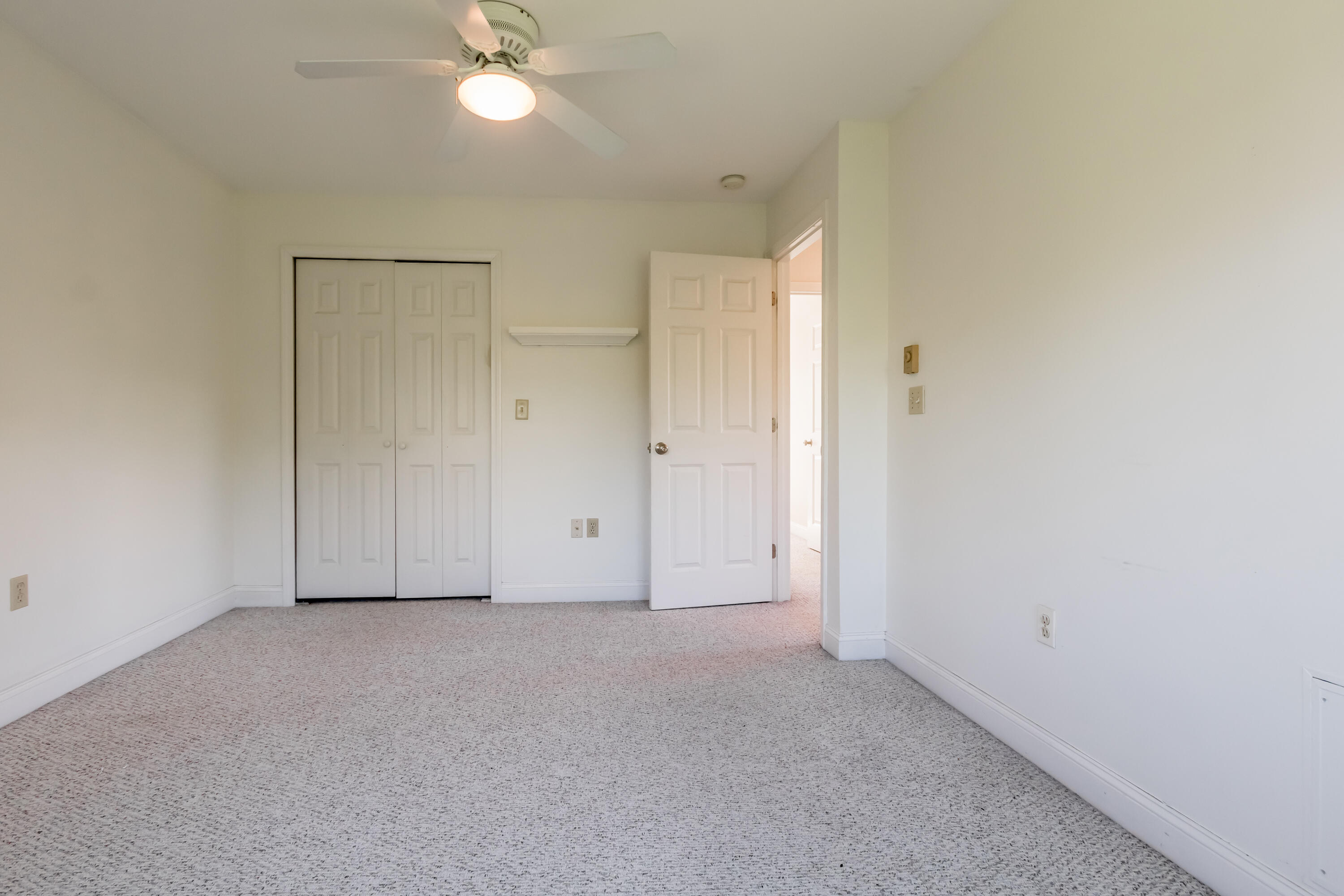 10 Back Cove Estates Road, Unit 10 Portland, ME 04103 - Photo 20 of 36 20220605MM-71039
