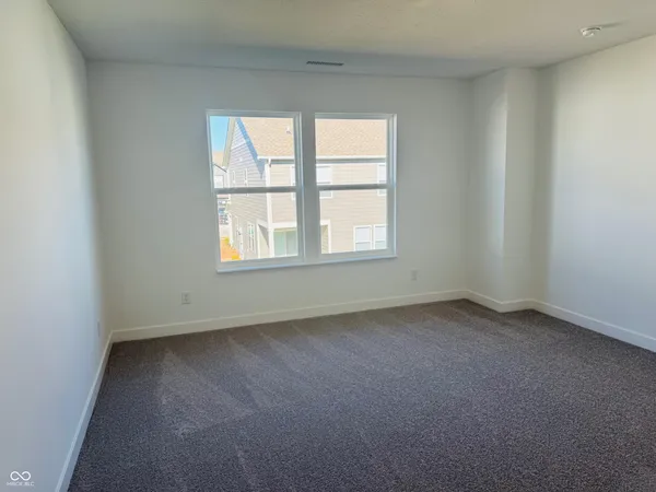 $2,195 | 15190 Swallow Fls Way, Fishers, IN 46037