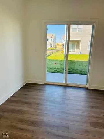 $2,295 | 15190 Swallow Fls Way, Fishers, IN 46037