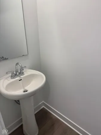 $2,195 | 15190 Swallow Fls Way, Fishers, IN 46037