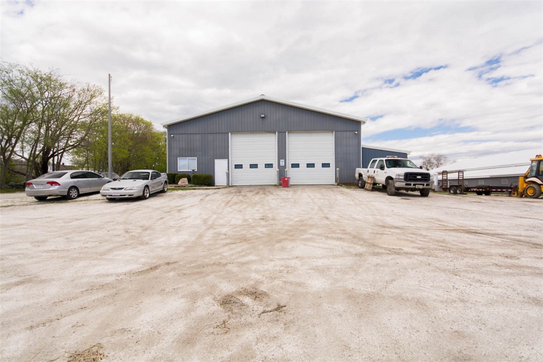 3622 Main Road Tiverton, RI 02878 - Photo 11 of 50