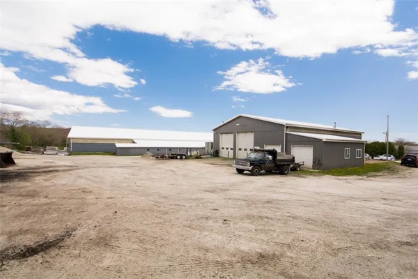 $2,500,000 | 3622 Main Road, Tiverton, RI 02878