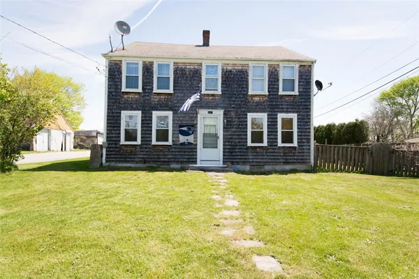 $2,500,000 | 3622 Main Road, Tiverton, RI 02878