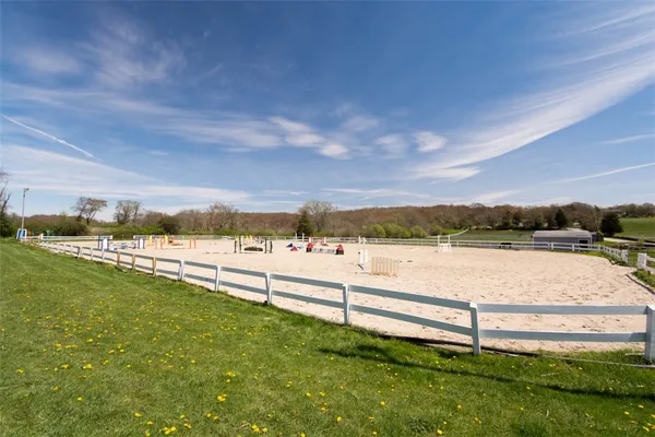 $2,500,000 | 3622 Main Road, Tiverton, RI 02878