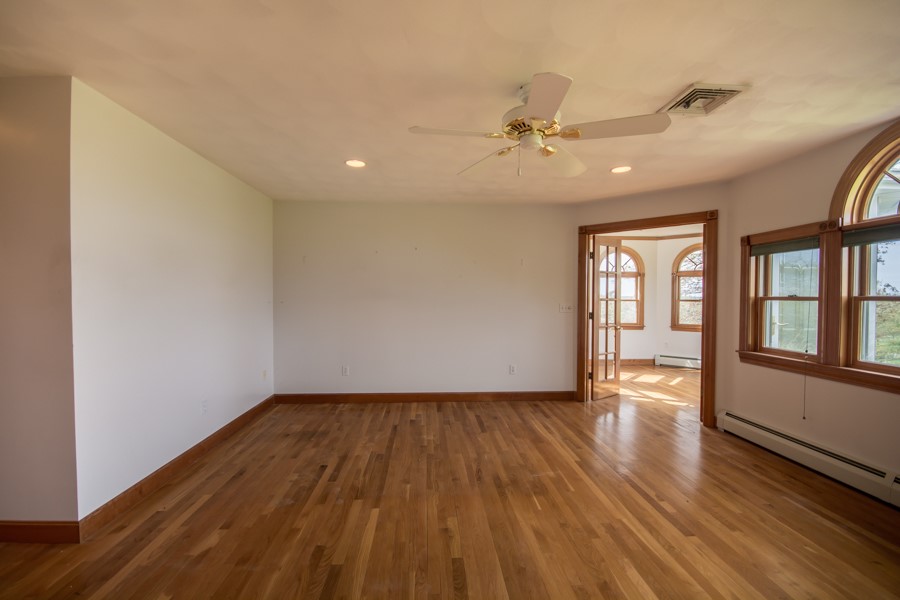 3622 Main Road Tiverton, RI 02878 - Photo 22 of 50