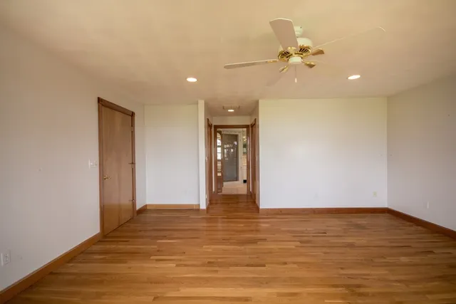 $2,500,000 | 3622 Main Road, Tiverton, RI 02878