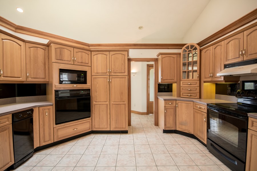 3622 Main Road Tiverton, RI 02878 - Photo 34 of 50