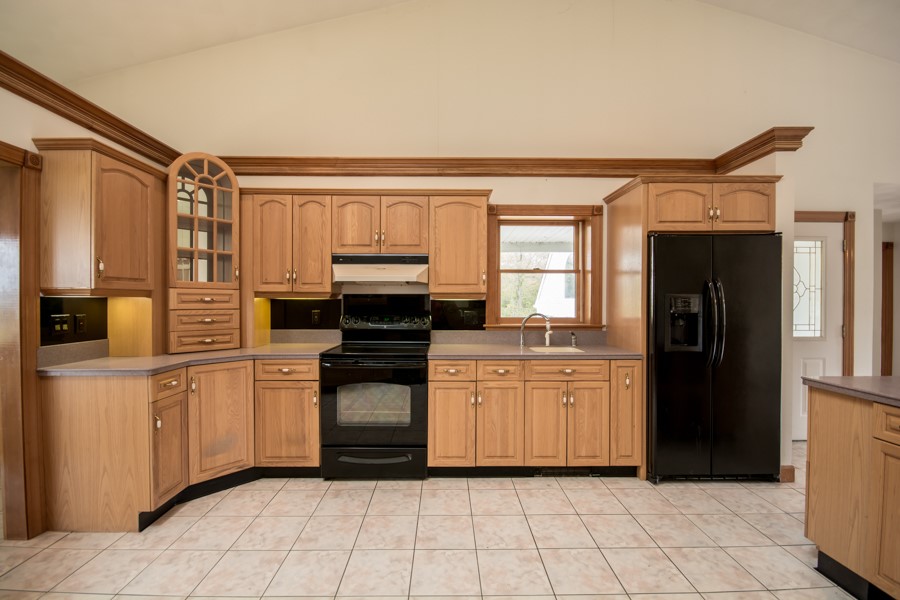 3622 Main Road Tiverton, RI 02878 - Photo 35 of 50