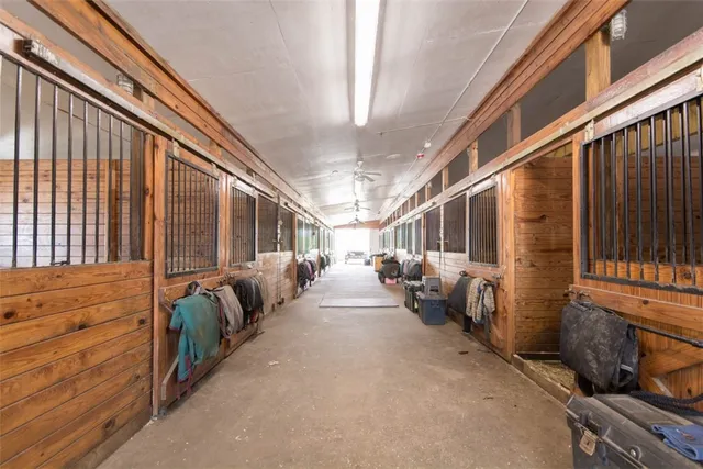 $2,500,000 | 3622 Main Road, Tiverton, RI 02878