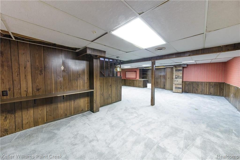 24844 Ridgecroft Avenue Eastpointe, MI 48021 - Photo 30 of 37