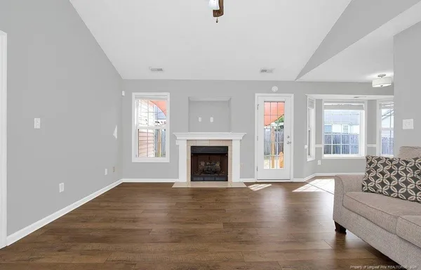 $1,750 | 1475 Avoncroft Drive, Fayetteville, NC 28306