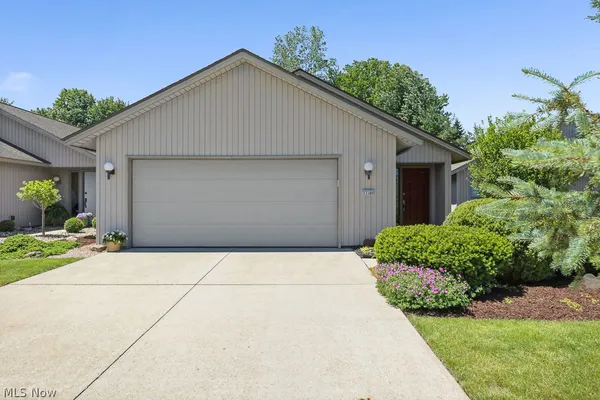 $350,000 | 33180 Glenwood Court, North Ridgeville, OH 44039