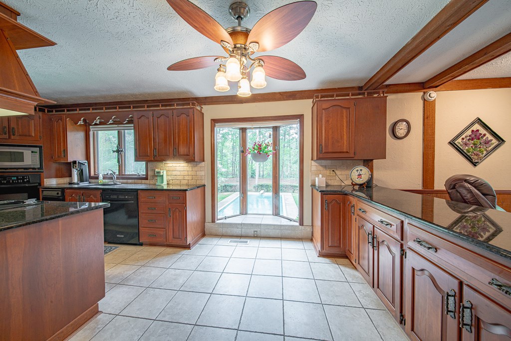 50 Lake Burton Road Cataula, GA 31804 - Photo 38 of 74 Gallery Image 38