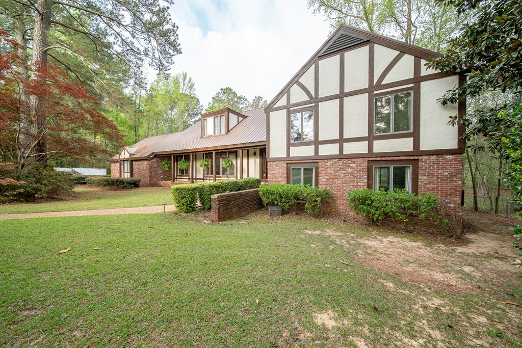 50 Lake Burton Road Cataula, GA 31804 - Photo 4 of 74 Gallery Image 4
