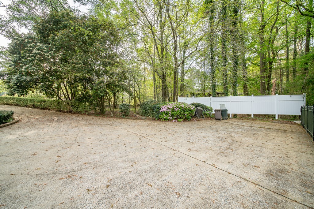 50 Lake Burton Road Cataula, GA 31804 - Photo 8 of 74 Gallery Image 8