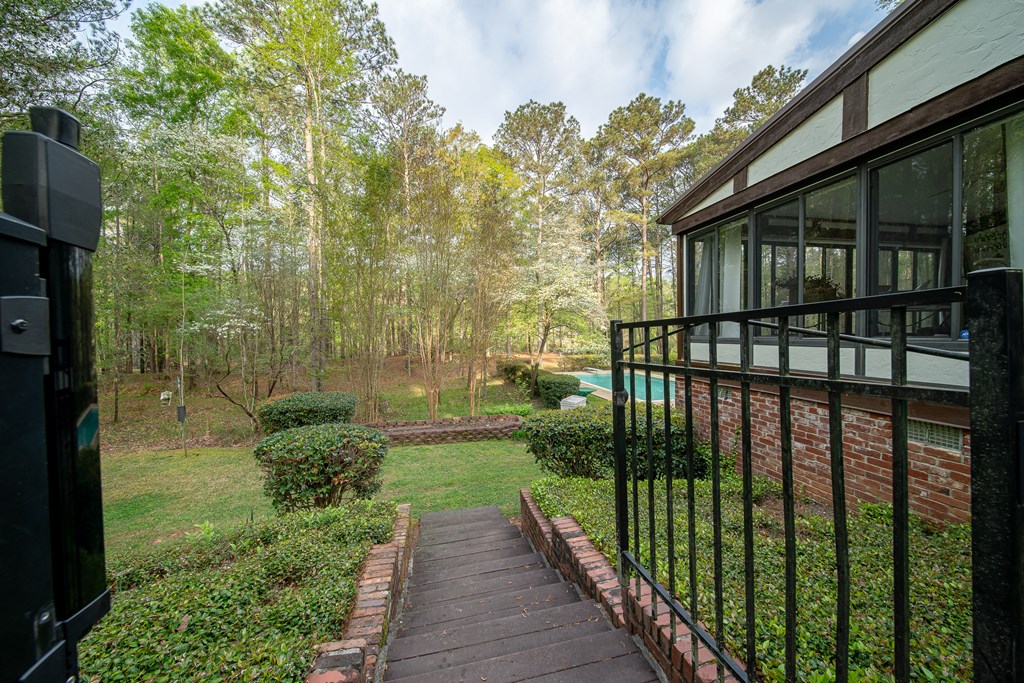 50 Lake Burton Road Cataula, GA 31804 - Photo 9 of 74 Gallery Image 9