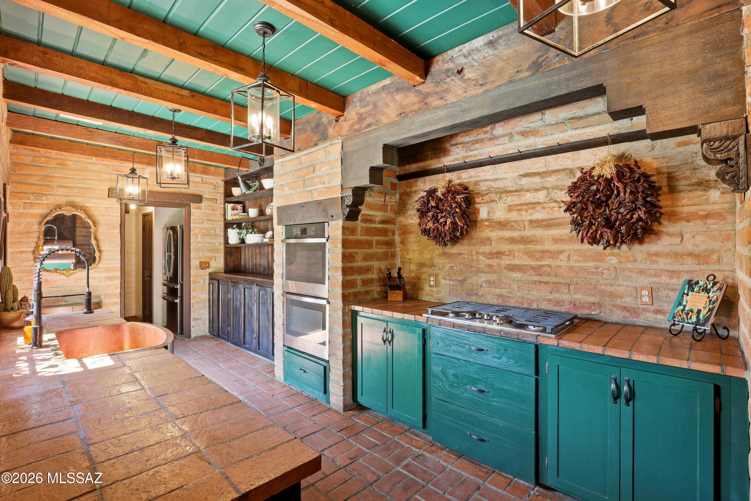 3945 North Bear Canyon Road Tucson, AZ 85749 - Photo 19 of 51