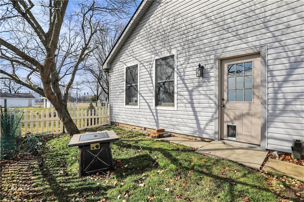2575 Jonesville Road Columbus, IN 47201 - Photo 52 of 59 Gallery Image 52