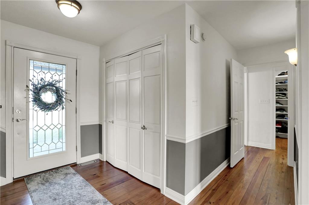 2575 Jonesville Road Columbus, IN 47201 - Photo 9 of 59 Gallery Image 9