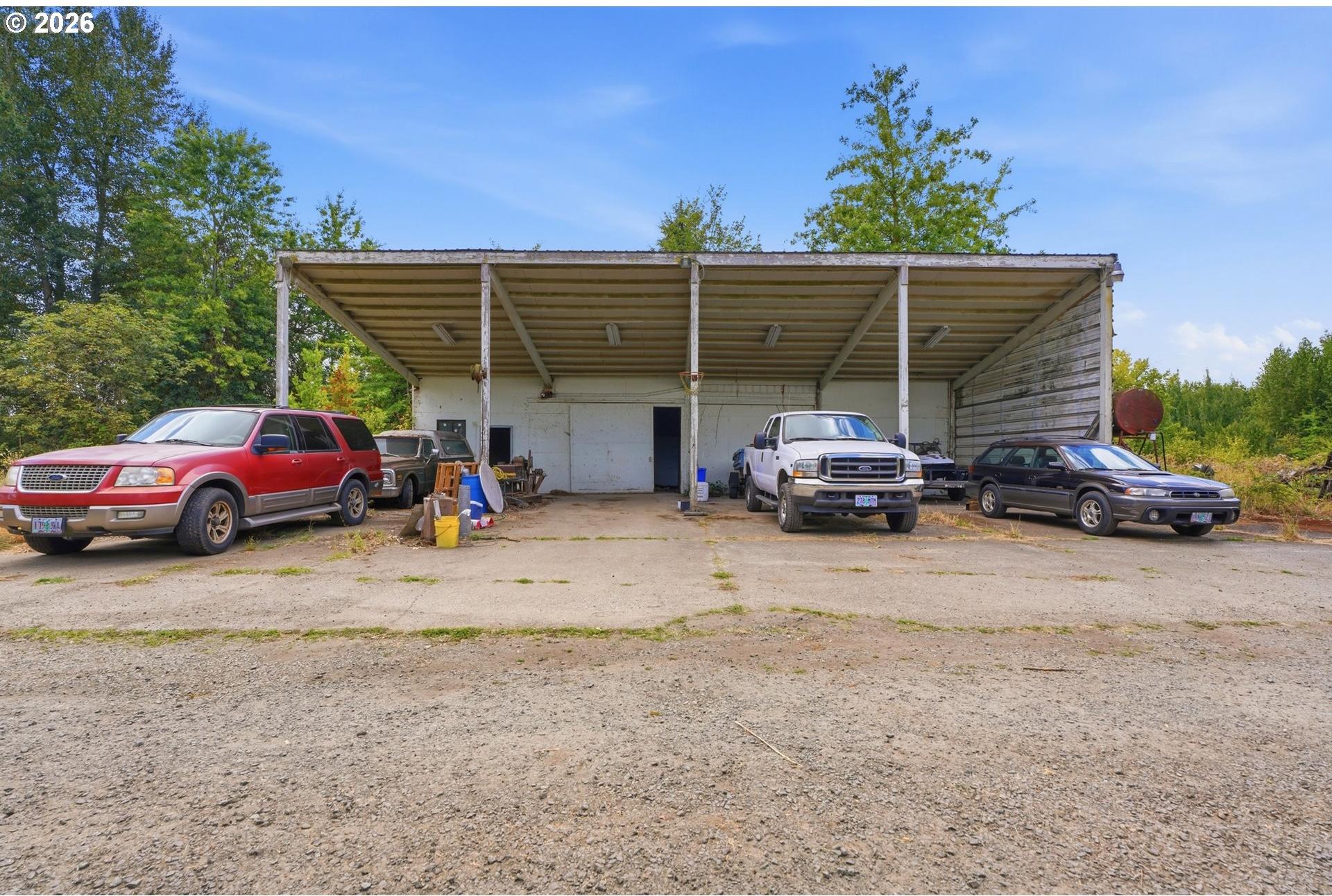 17433 Marsh Road Northeast Woodburn, OR 97071 - Photo 31 of 39 Gallery Image 31