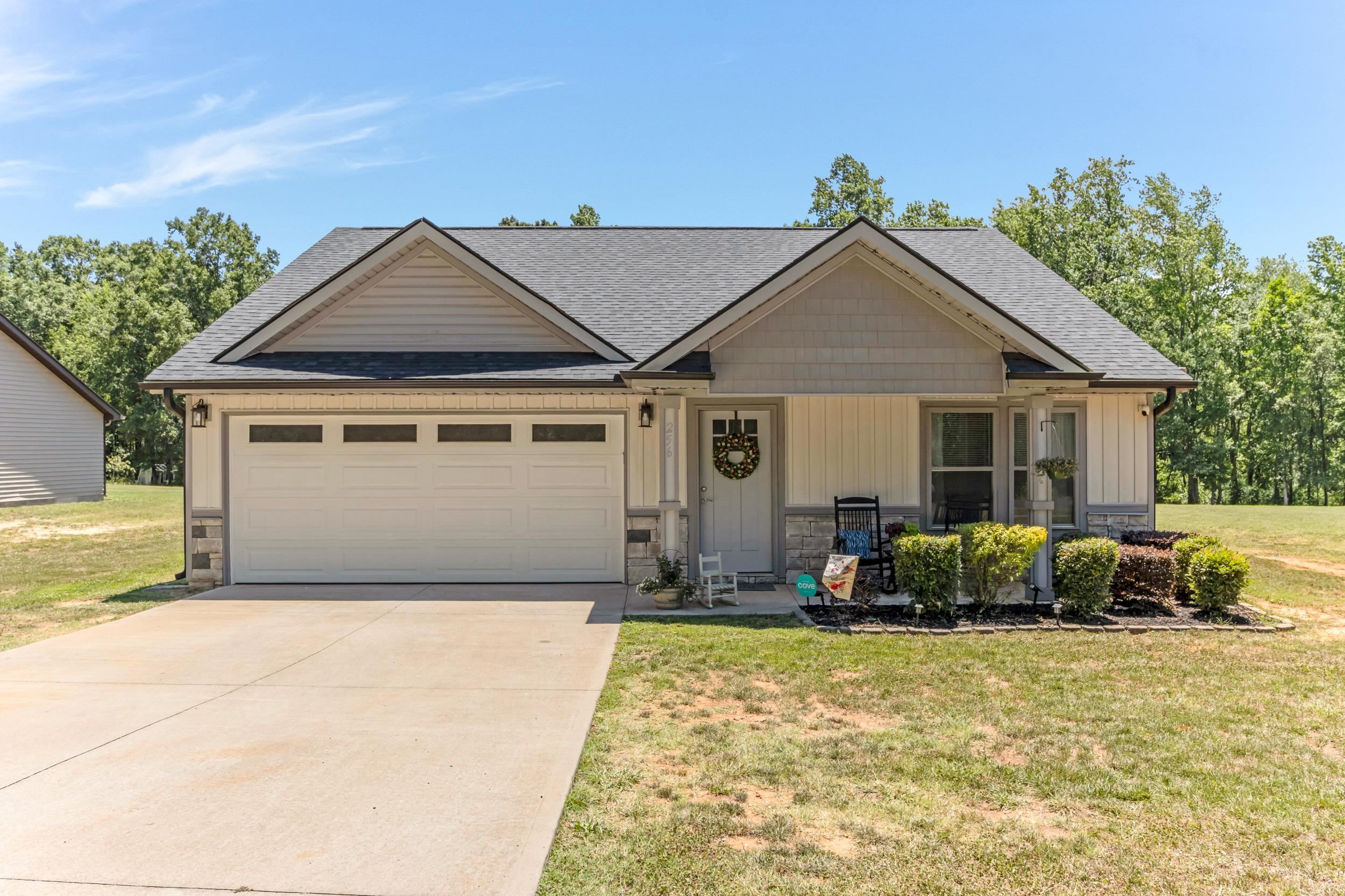 256 Scruggs Road Gaffney, SC 29341 - Photo 2 of 35