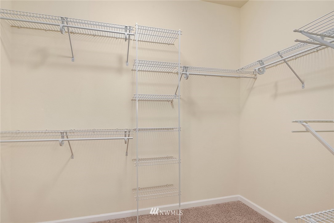 8819 Weller Road Southwest Lakewood, WA 98498 - Photo 14 of 29