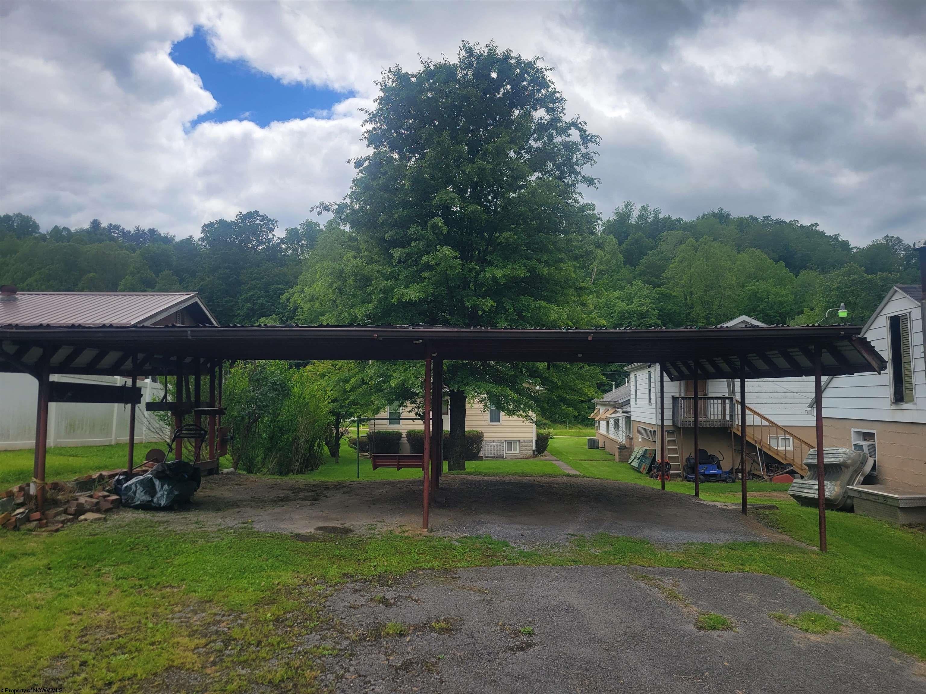 561 Owings Road Shinnston, WV 26431 - Photo 14 of 37 Gallery Image 14