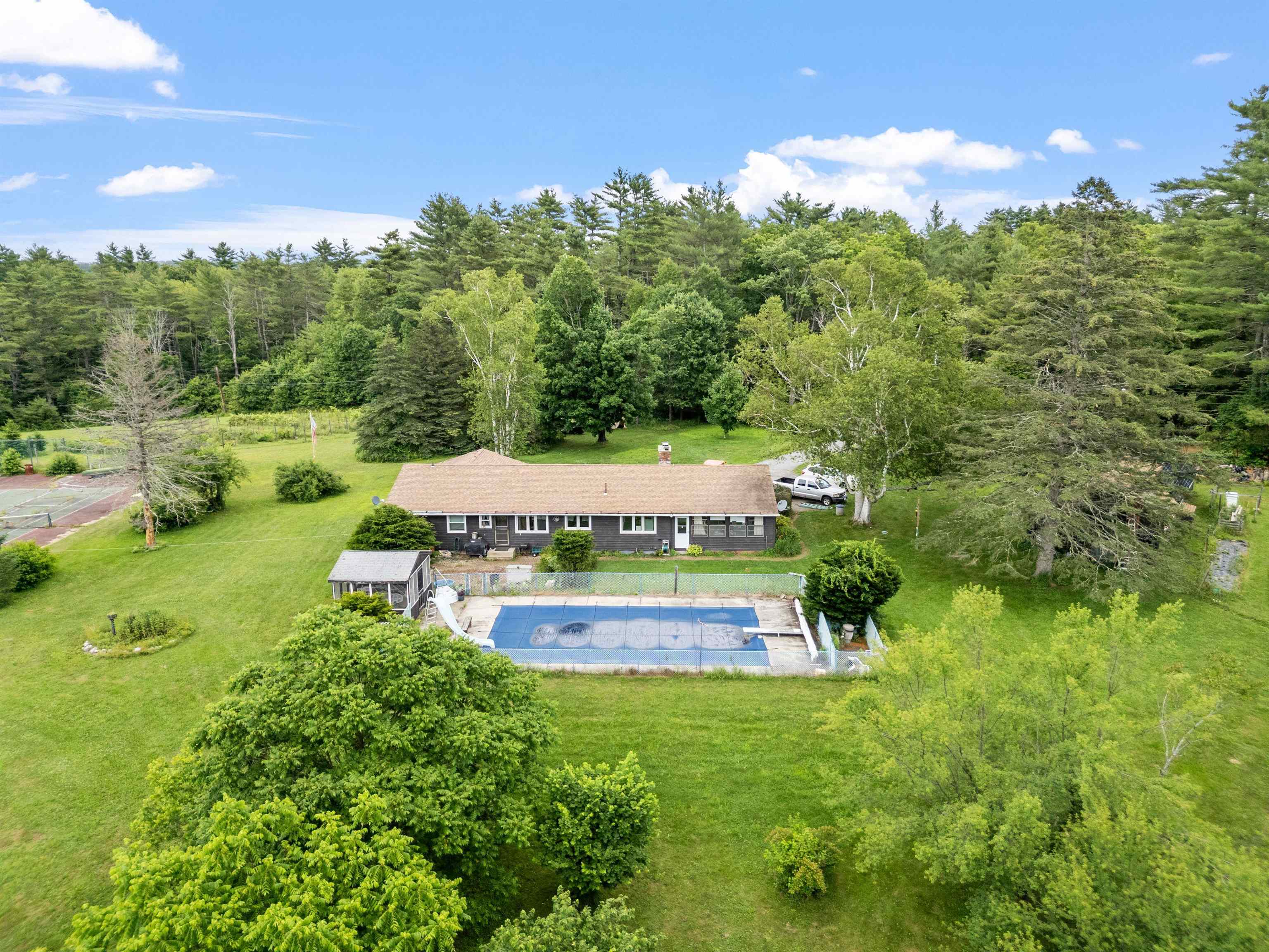 51 Swett Road Pittsfield, NH 03263 - Photo 20 of 53