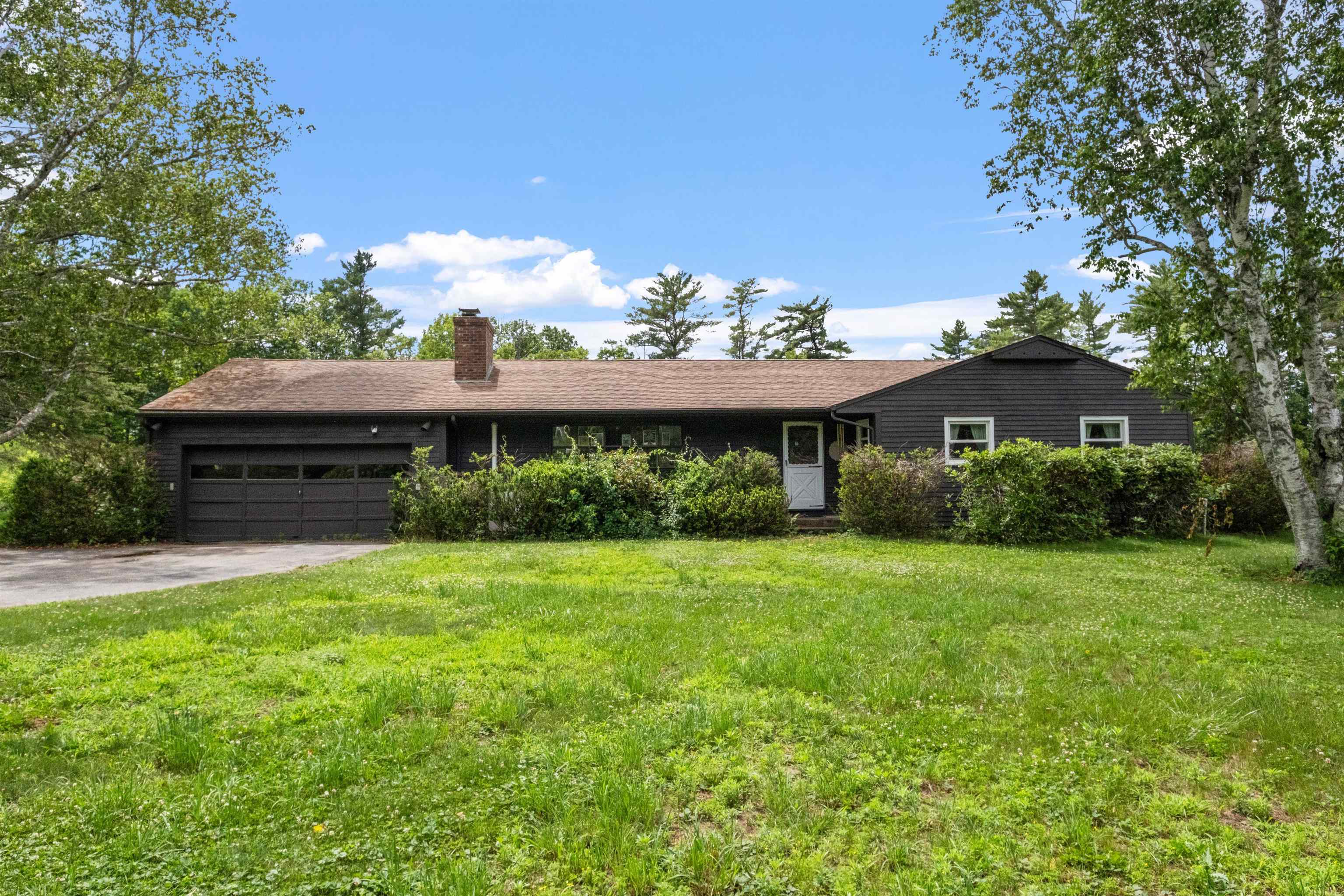 51 Swett Road Pittsfield, NH 03263 - Photo 2 of 53
