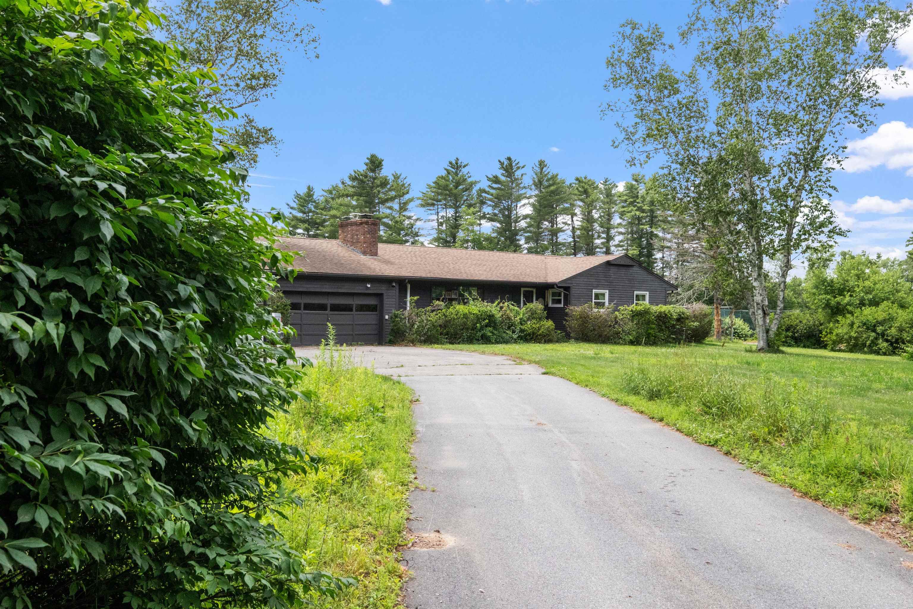 51 Swett Road Pittsfield, NH 03263 - Photo 10 of 53