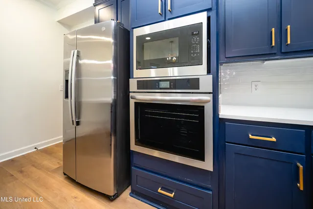 $383,000 | 217 Bayview Drive, Madison, MS 39110