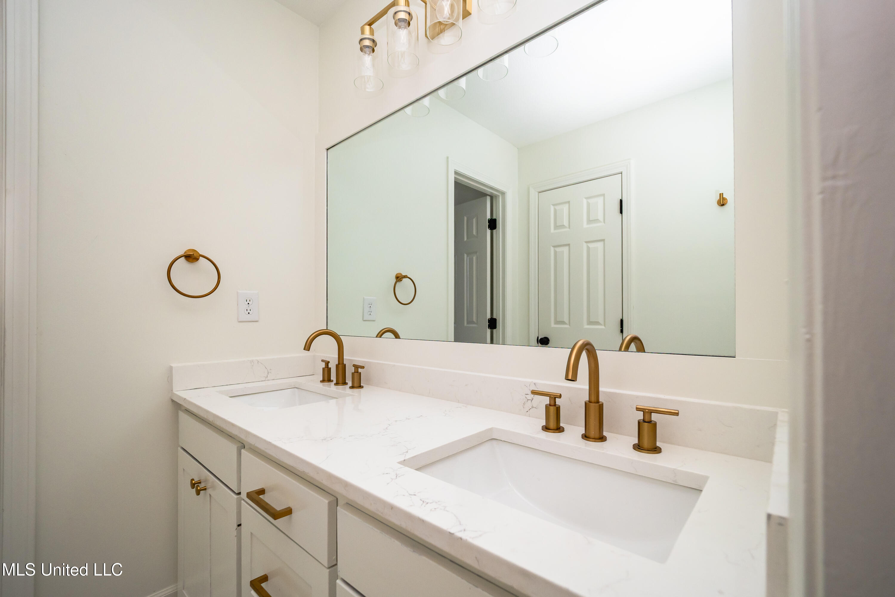 217 Bayview Drive Madison, MS 39110 - Photo 20 of 63 PC080092