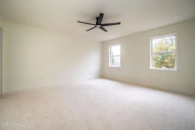 $383,000 | 217 Bayview Drive, Madison, MS 39110