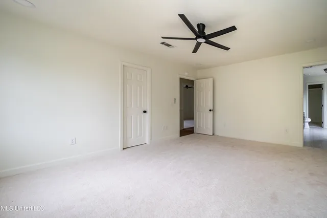 $383,000 | 217 Bayview Drive, Madison, MS 39110