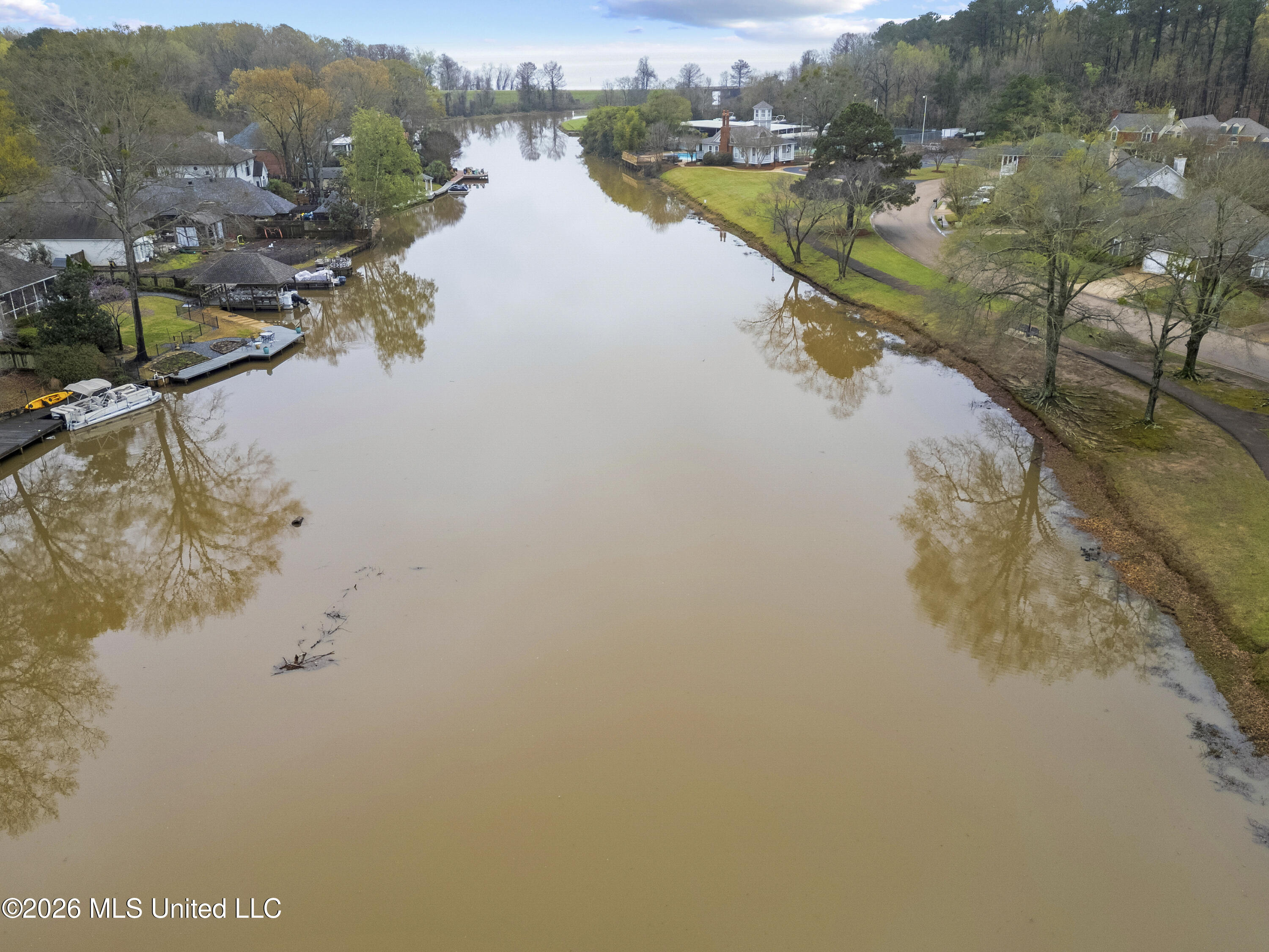 217 Bayview Drive Madison, MS 39110 - Photo 31 of 63 217 Bayview Drone-3