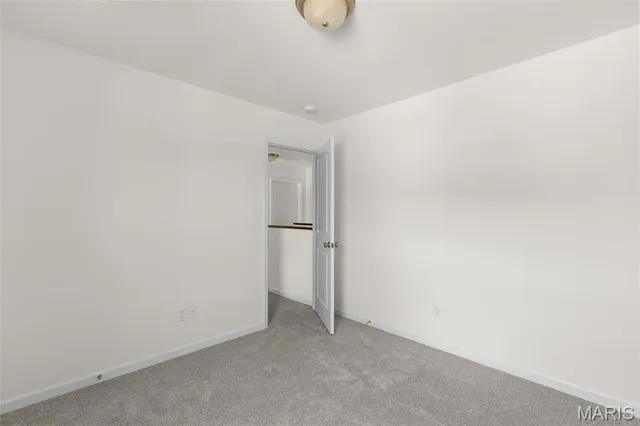 $319,900 | 20 Fairmount Grv Drive, St. Peters, MO 63376