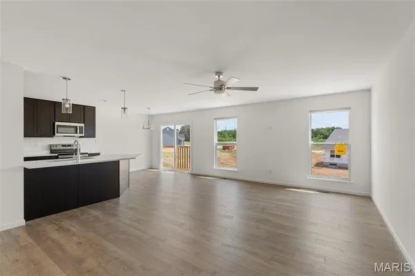 $339,900 | 20 Fairmount Grv Drive, St. Peters, MO 63376