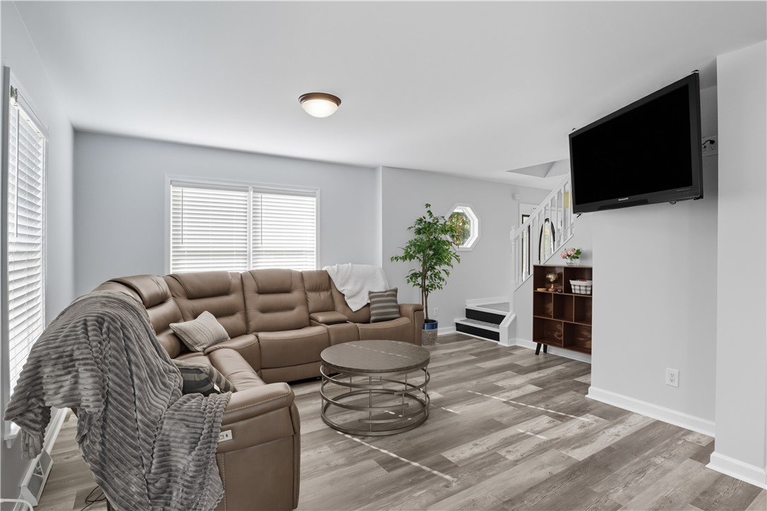 6650 Seman Road Naples, NY 14512 - Photo 18 of 48 Family Dining room combo.