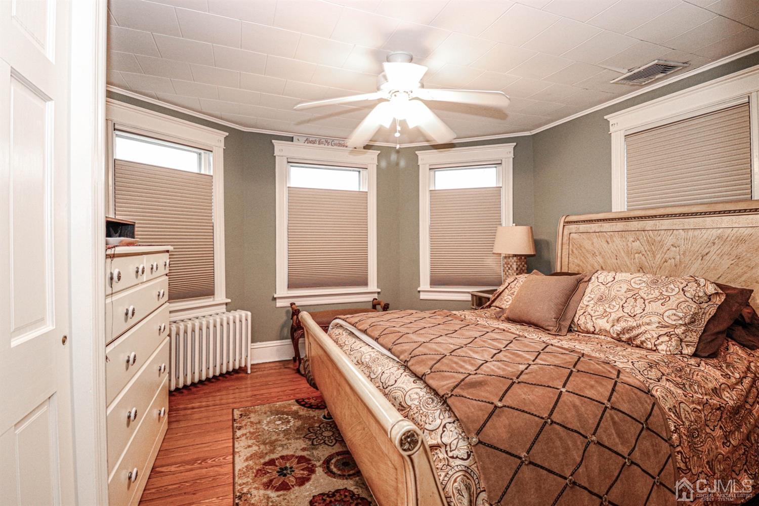 60 Riva Avenue Milltown, NJ 08850 - Photo 14 of 23 Gallery Image 14