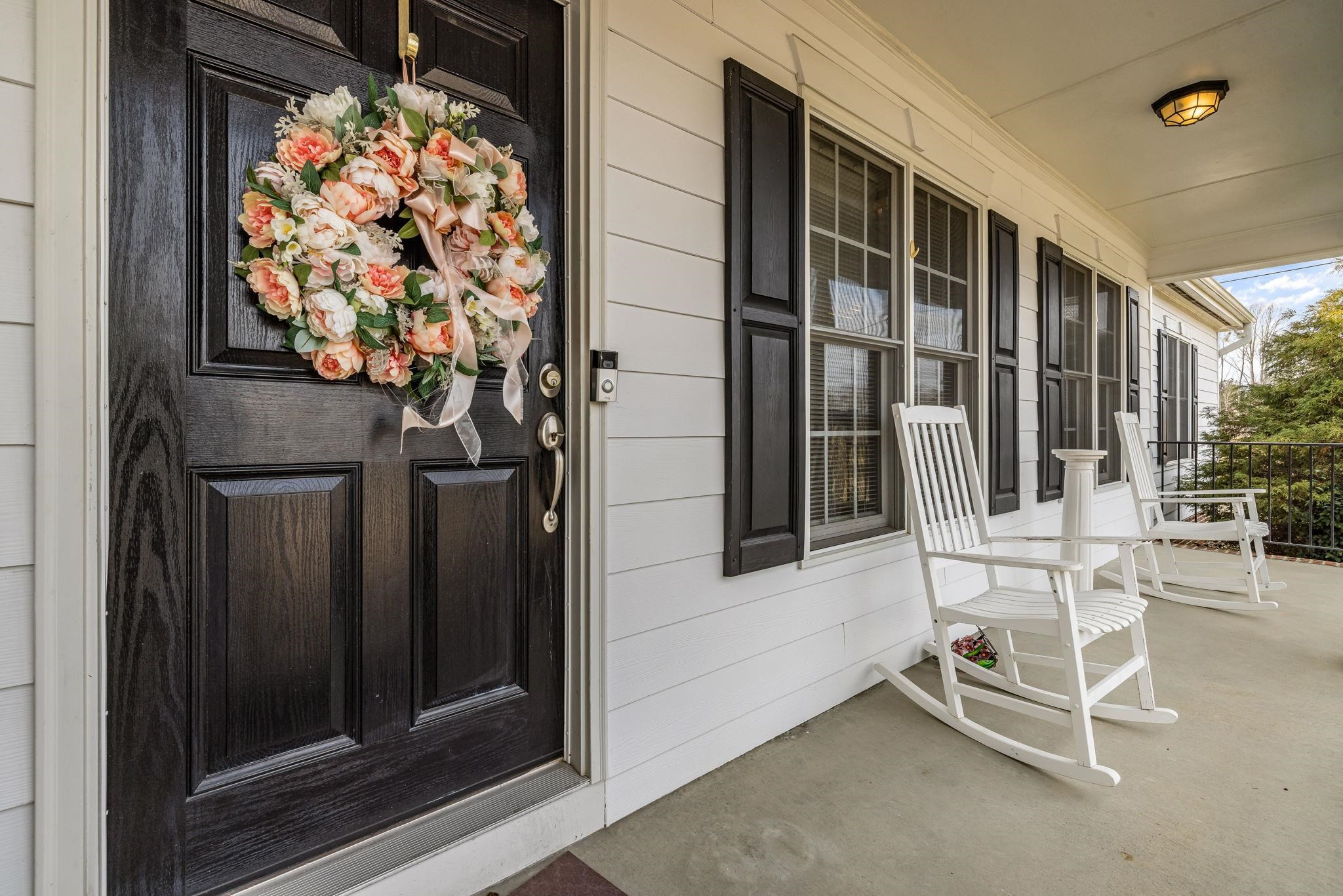 20 Crestline Drive Selma, NC 27576 - Photo 7 of 40 a view of entryway with patio